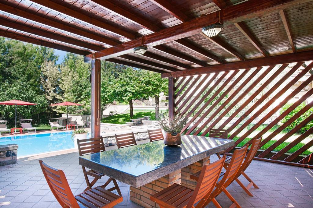 Olea Dei Holiday Apartments Сан Феличе дел Бенако Екстериор снимка